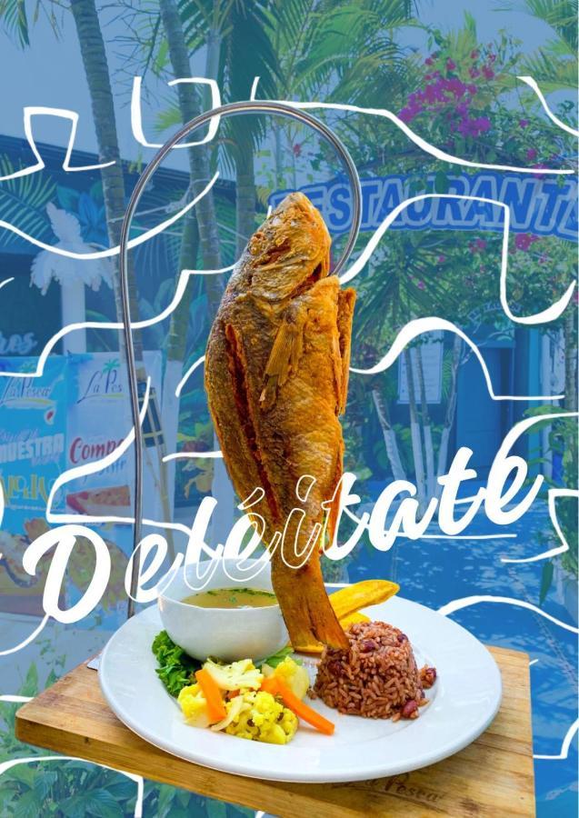 Restaurante Y Hotel “La Pesca” 푸에르토 바리오스 외부 사진